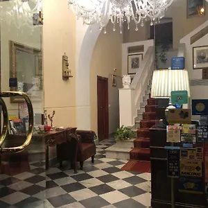 2* Oda ve Kahvaltı Al Piazza Marina